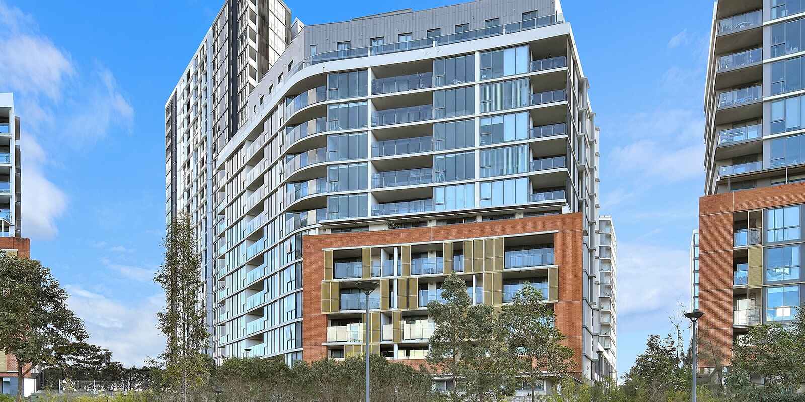 906/16 Brodie Spark Drive Wolli Creek 906/16 Brodie Spark Drive Wolli Creek