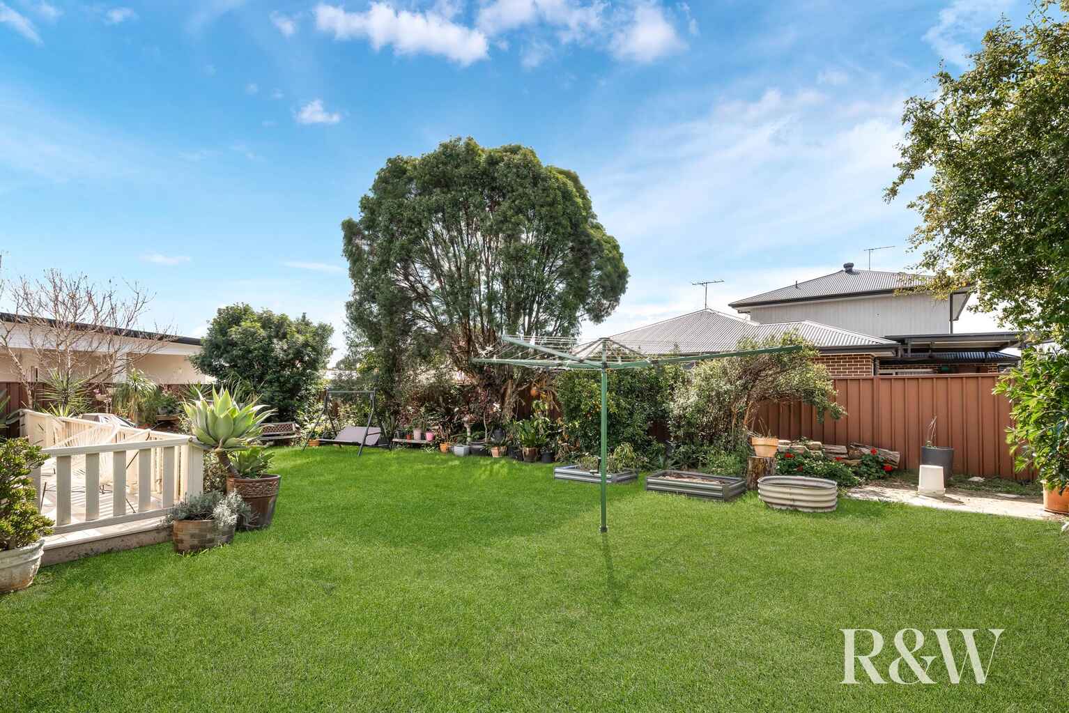 19 Rotorua Road St Clair 19 Rotorua Road St Clair