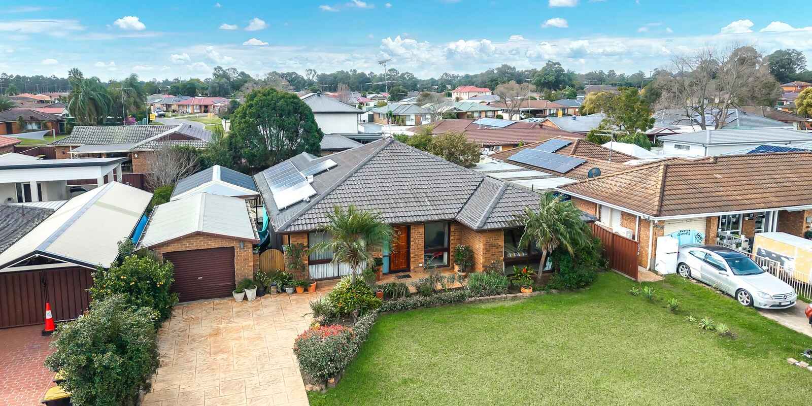 19 Rotorua Road St Clair 19 Rotorua Road St Clair