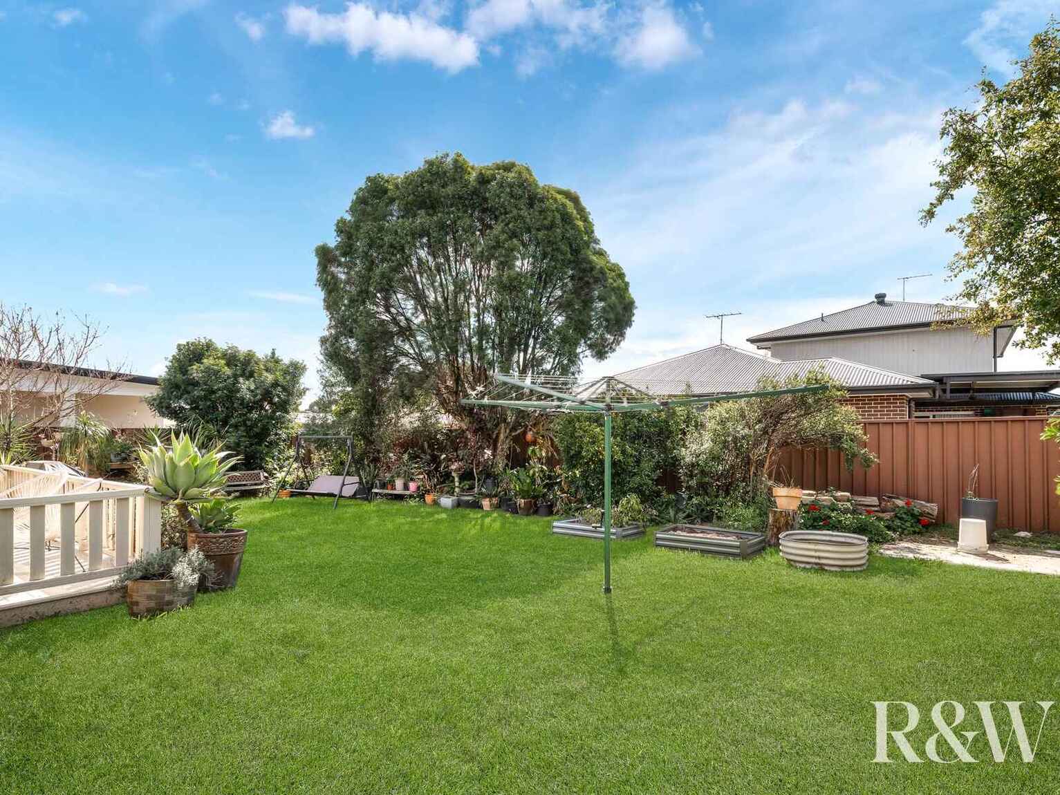 19 Rotorua Road St Clair 19 Rotorua Road St Clair