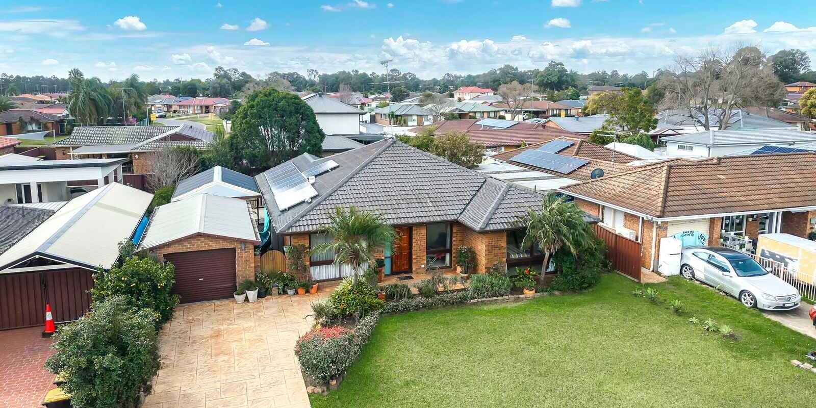 19 Rotorua Road St Clair 19 Rotorua Road St Clair