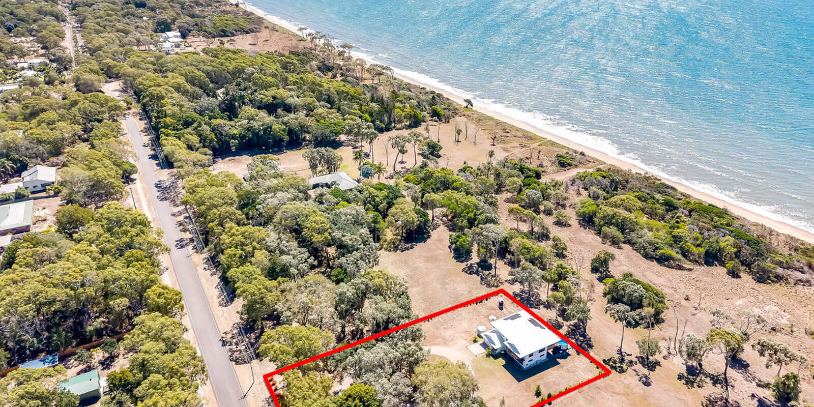 262 Sylvan Drive Moore Park Beach 262 Sylvan Drive Moore Park Beach
