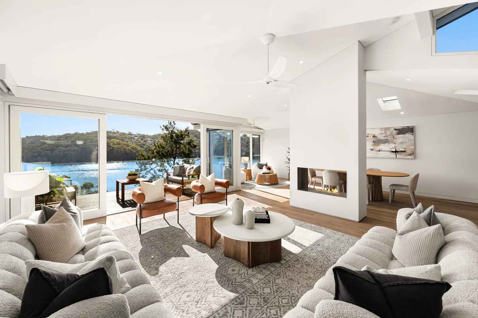 349 Edinburgh Road Castlecrag 349 Edinburgh Road Castlecrag