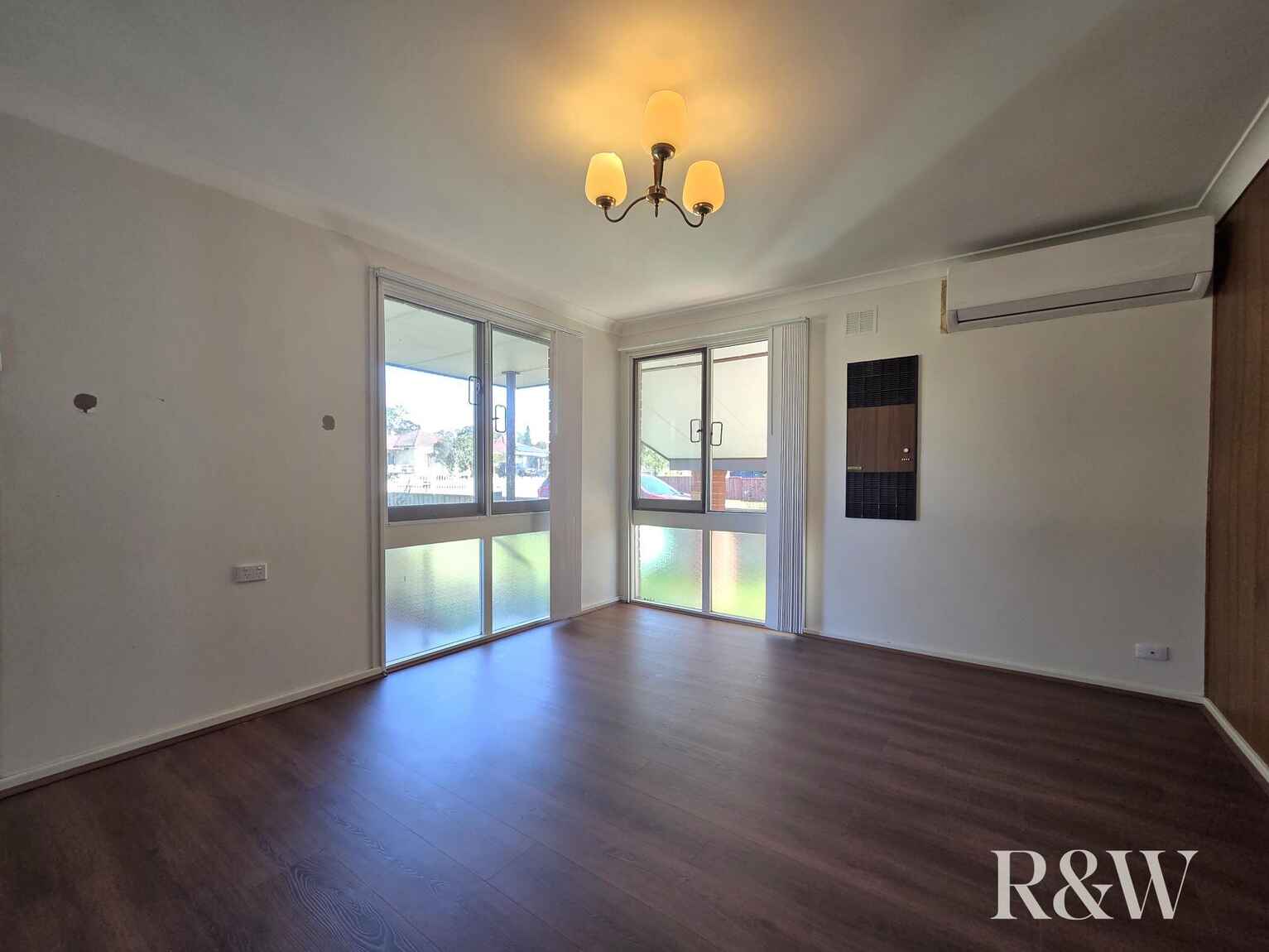 90 Captain Cook Drive Willmot