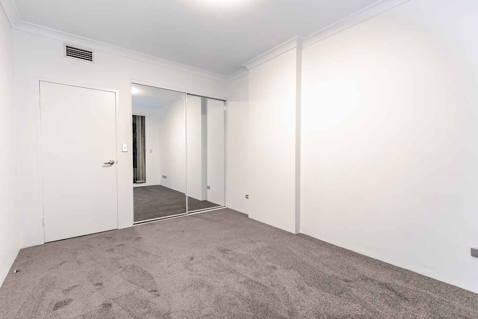 1207/242 Elizabeth Street Surry Hills