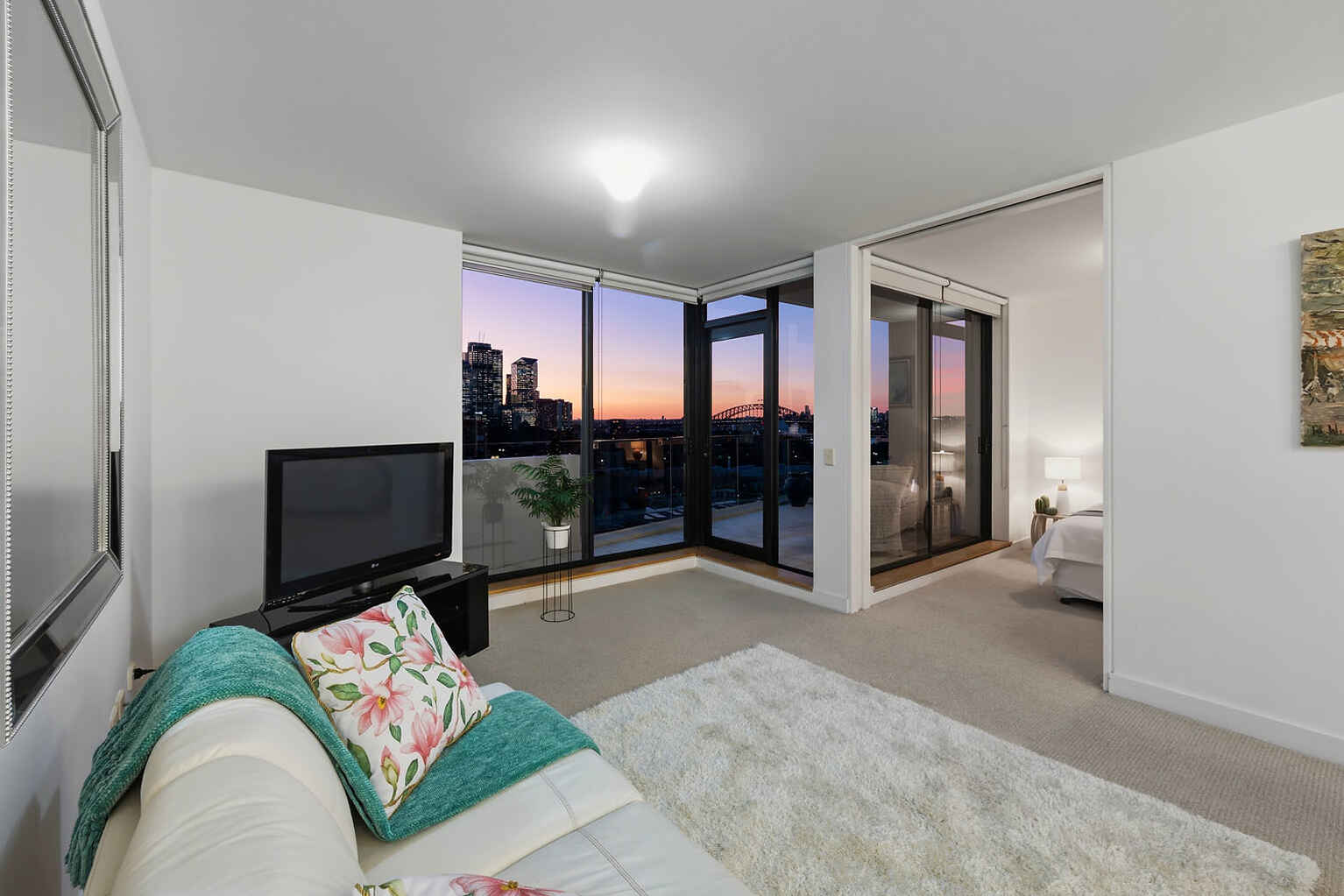 703/1a Tusculum Street Potts Point 703/1a Tusculum Street Potts Point