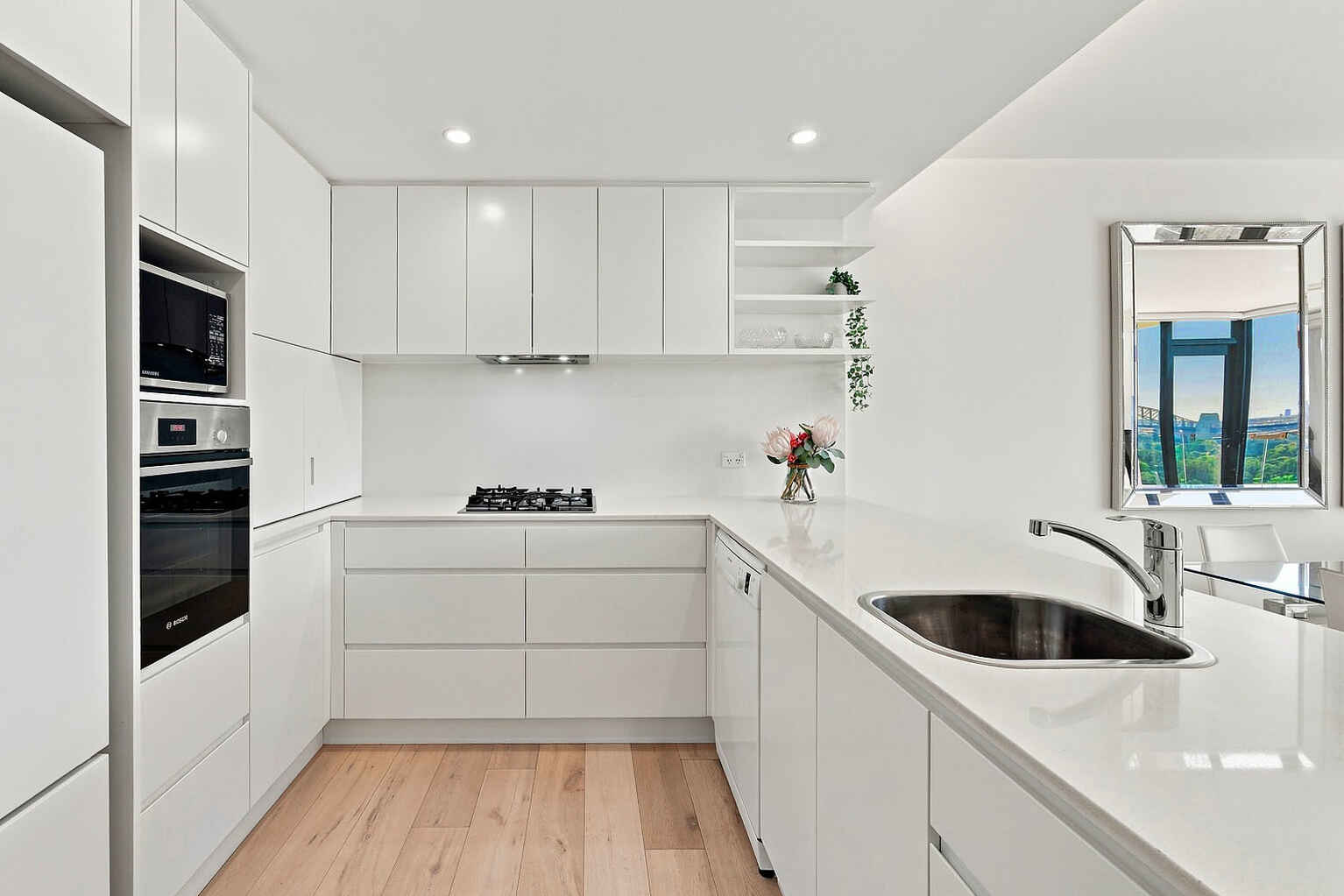 703/1a Tusculum Street Potts Point 703/1a Tusculum Street Potts Point