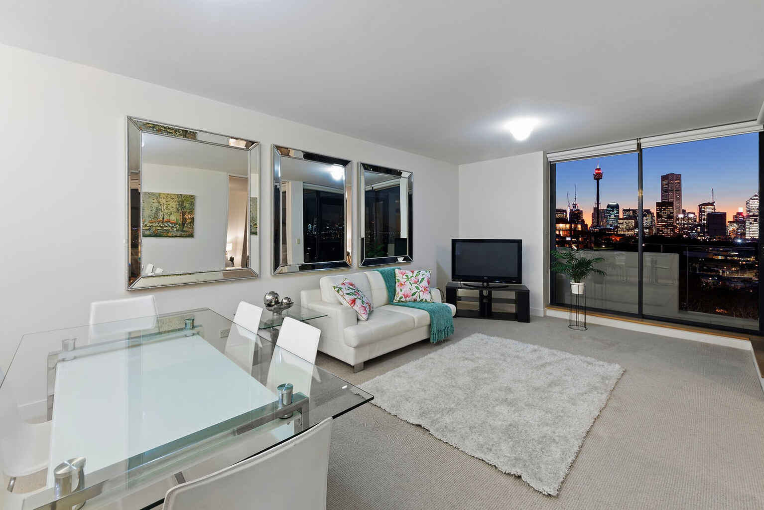 703/1a Tusculum Street Potts Point 703/1a Tusculum Street Potts Point