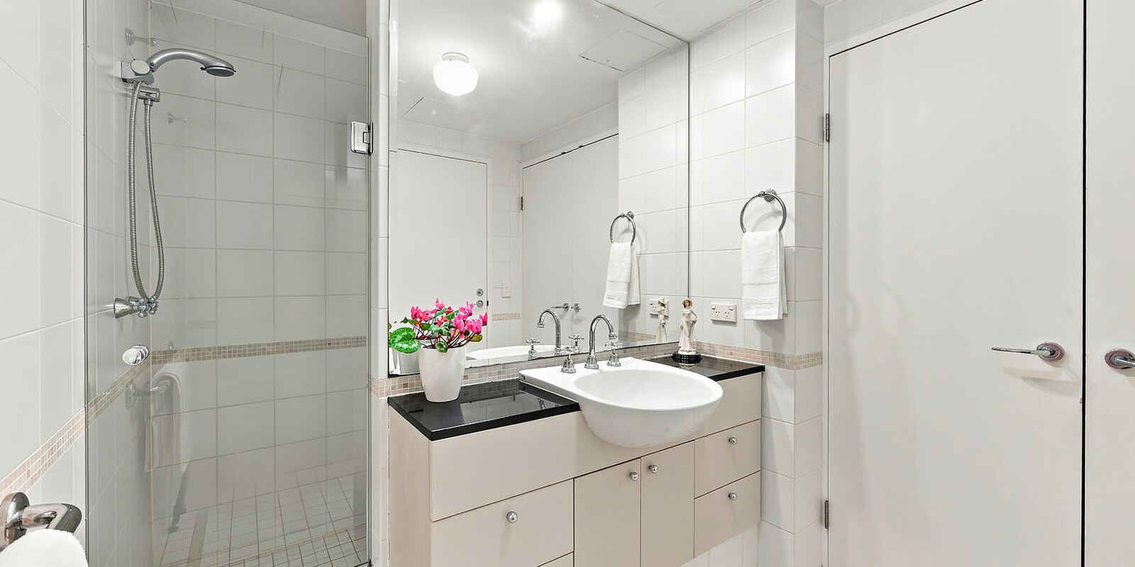 703/1a Tusculum Street Potts Point 703/1a Tusculum Street Potts Point