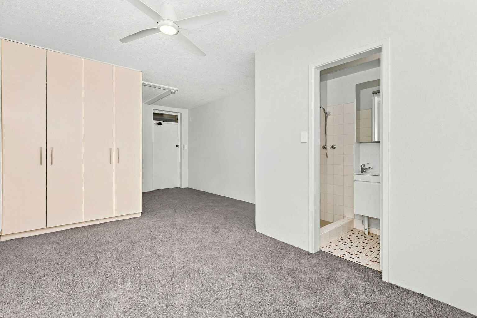 2/147-151 Brougham Street Woolloomooloo