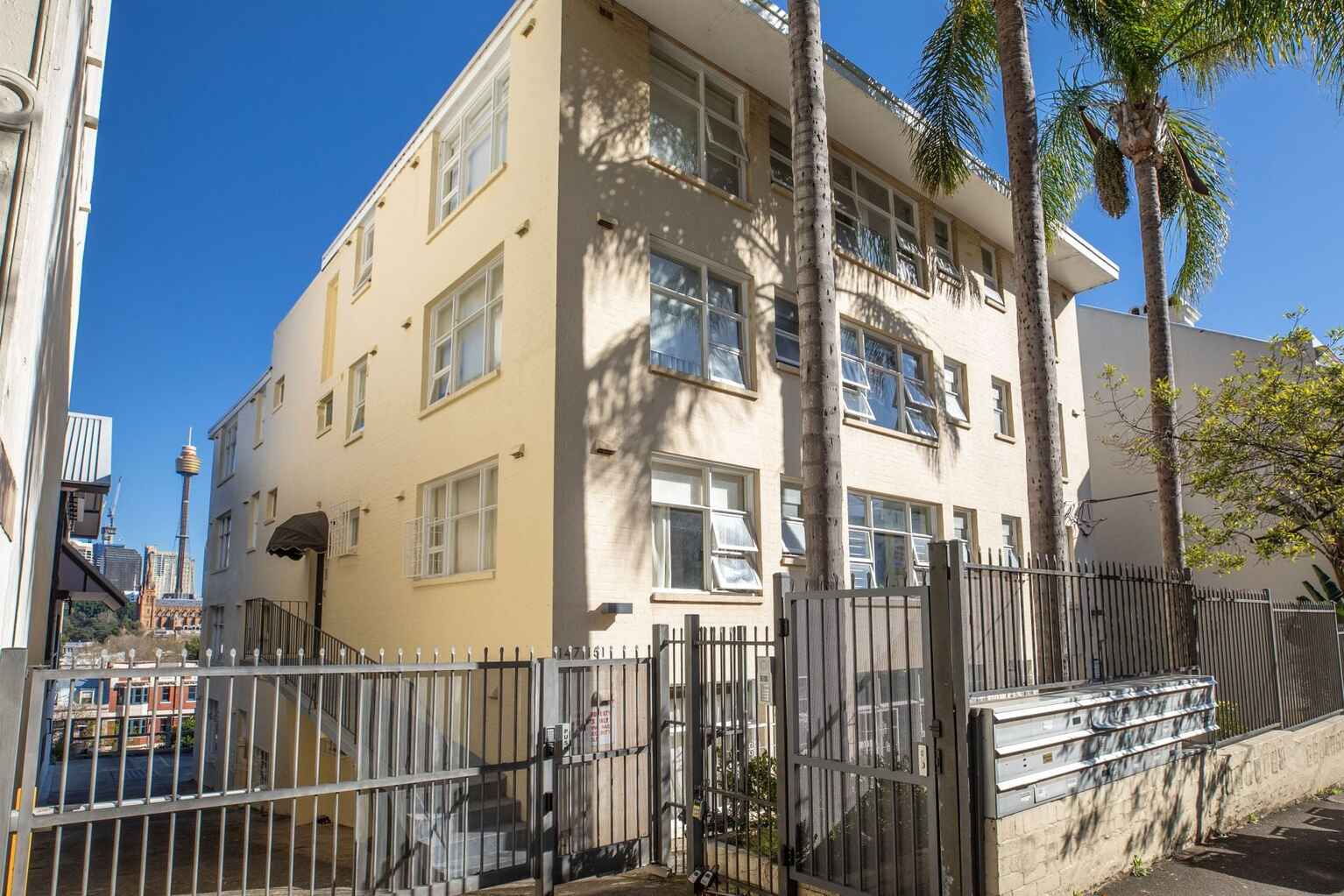 2/147-151 Brougham Street Woolloomooloo