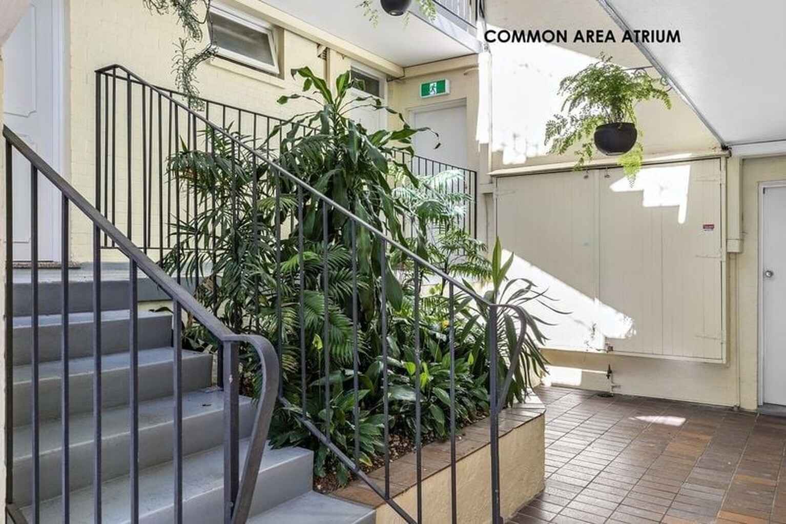 2/147-151 Brougham Street Woolloomooloo
