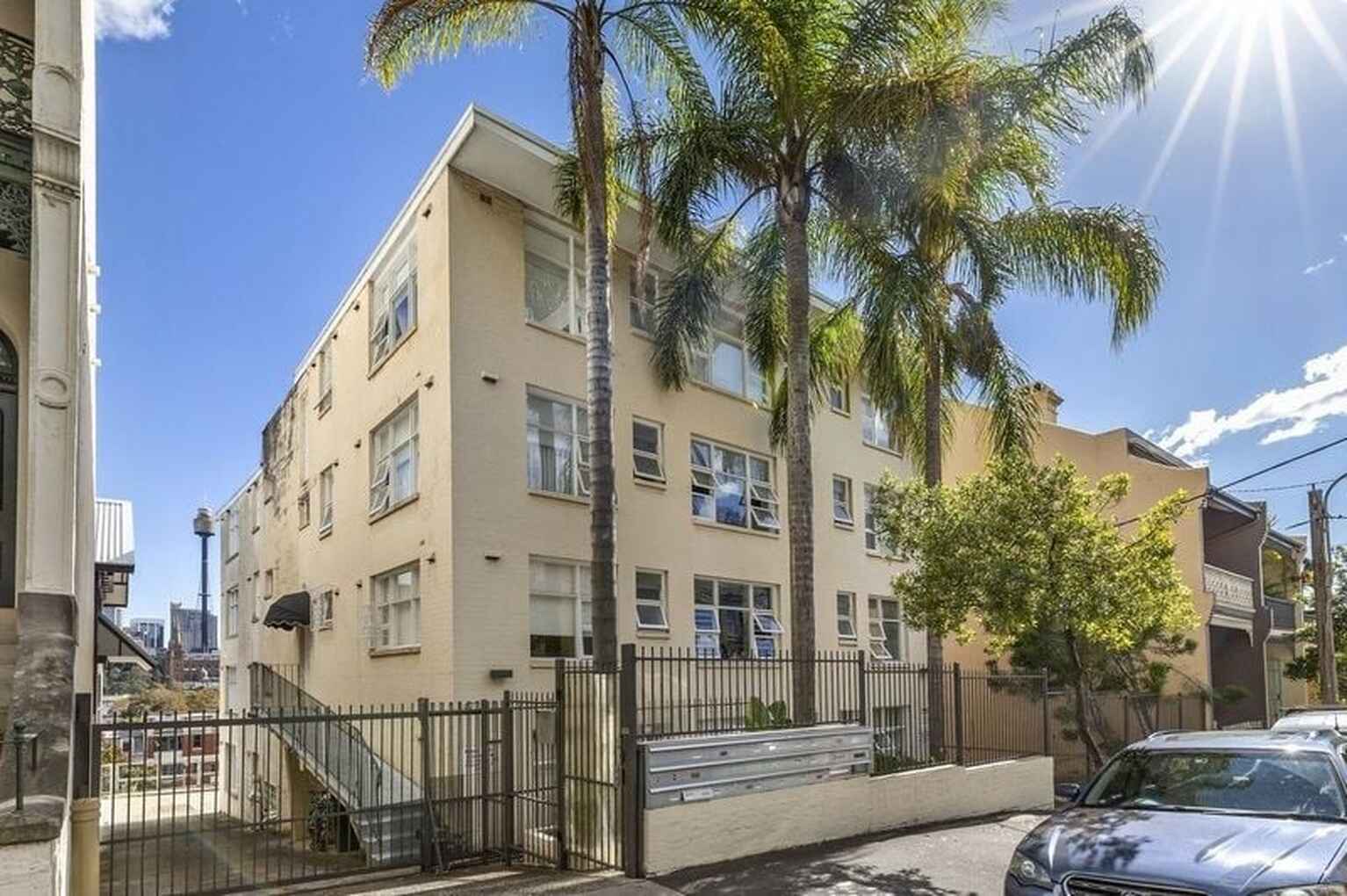 2/147-151 Brougham Street Woolloomooloo