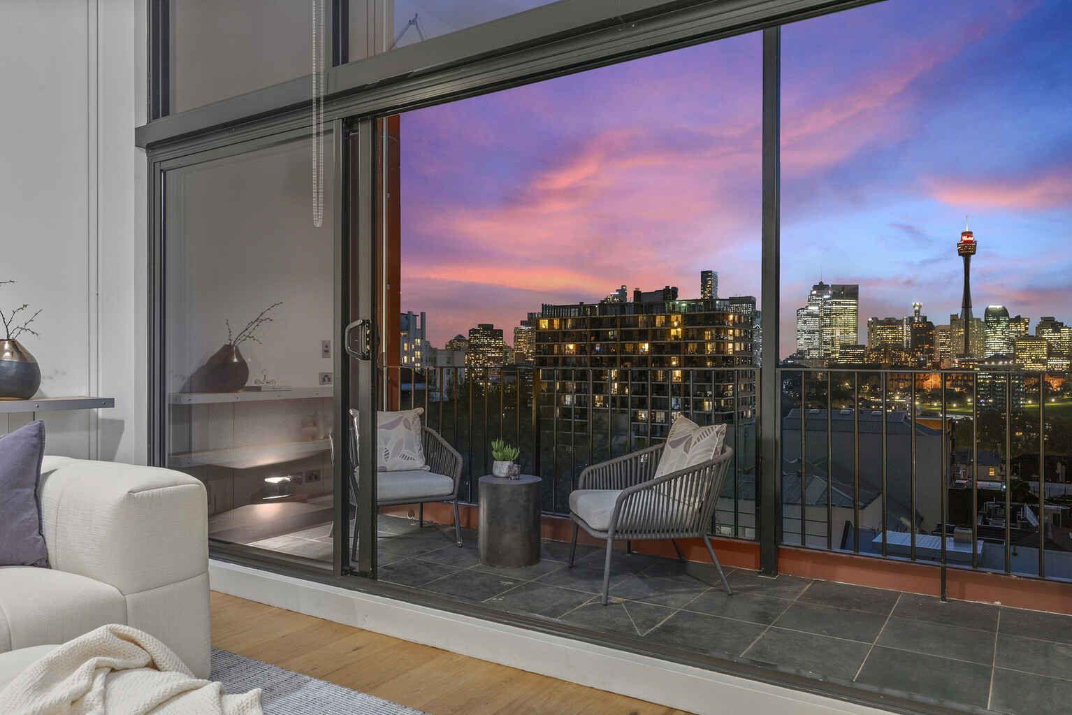 706/50 Macleay Street Potts Point 706/50 Macleay Street Potts Point