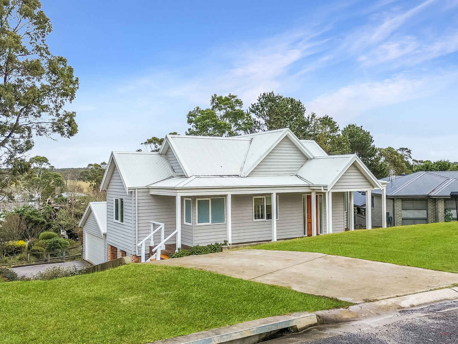 12 Rochester Drive Bundanoon