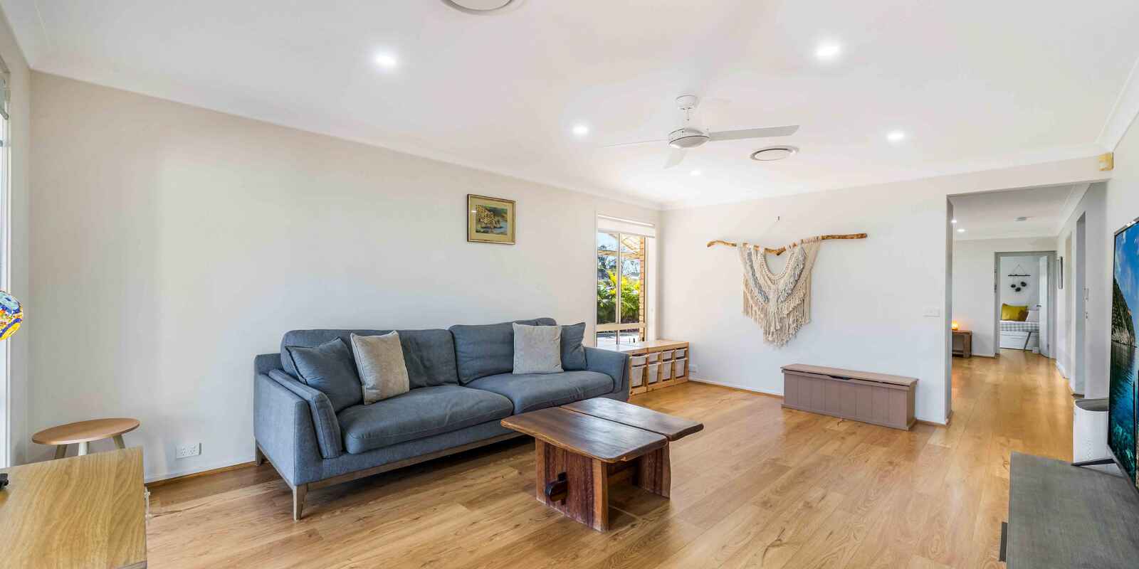 5 Glendevie Street West Hoxton 5 Glendevie Street West Hoxton