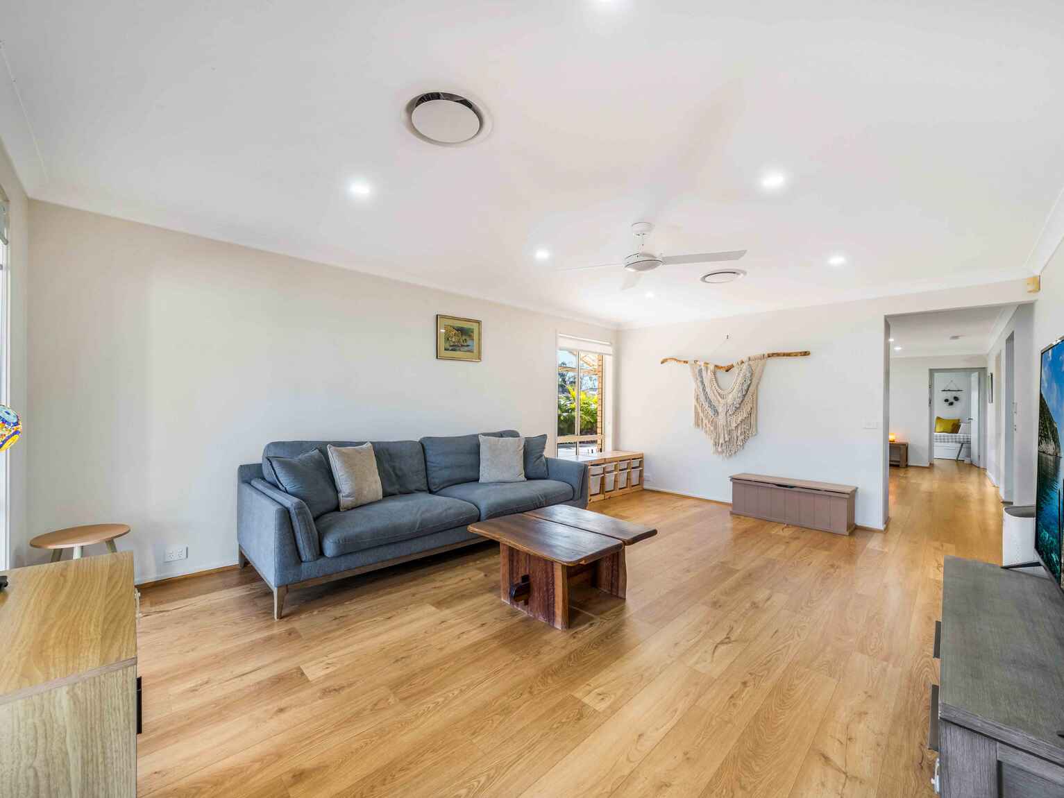 5 Glendevie Street West Hoxton 5 Glendevie Street West Hoxton