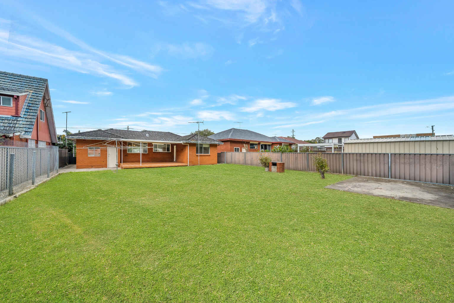 15 Bird Avenue Lurnea