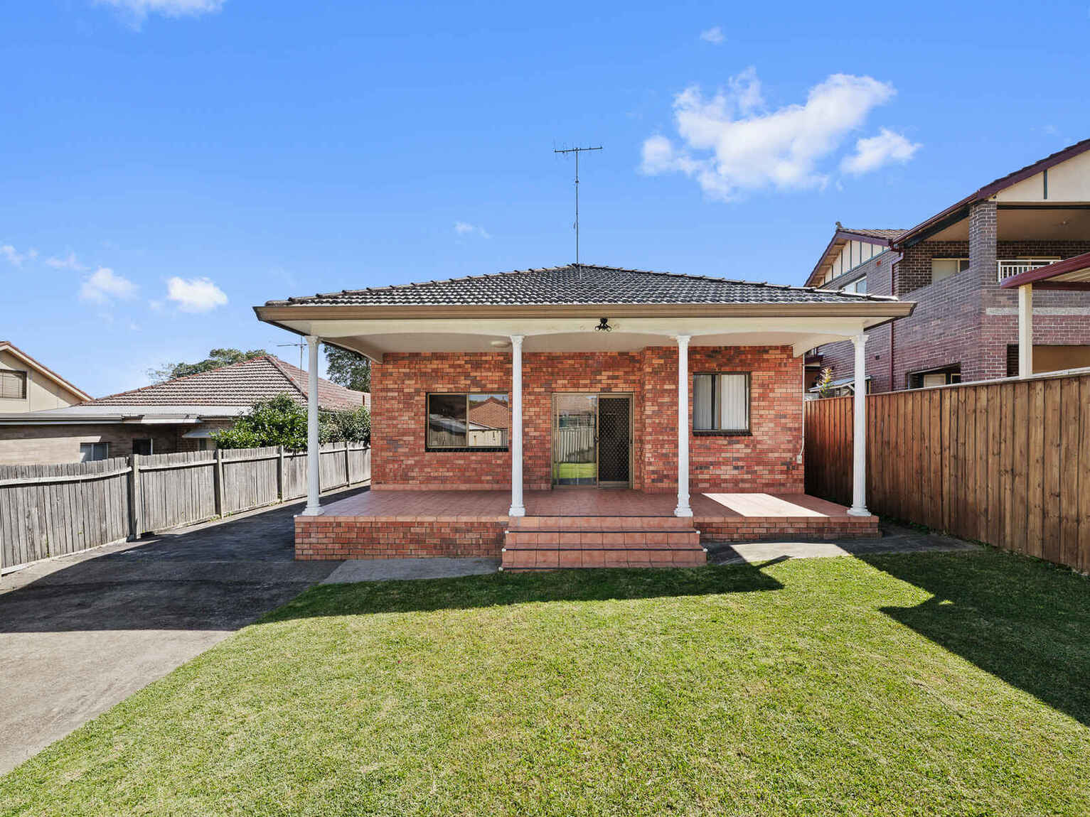 10 Ettrick Street Ashbury 10 Ettrick Street Ashbury
