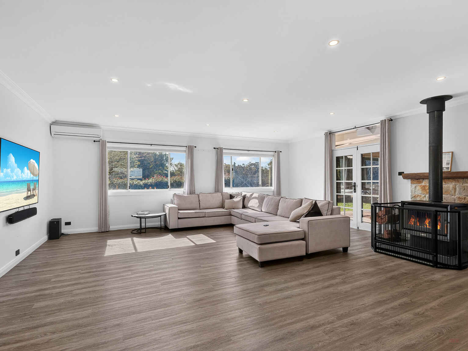 2200 Canyonleigh Road Canyonleigh 2200 Canyonleigh Road Canyonleigh