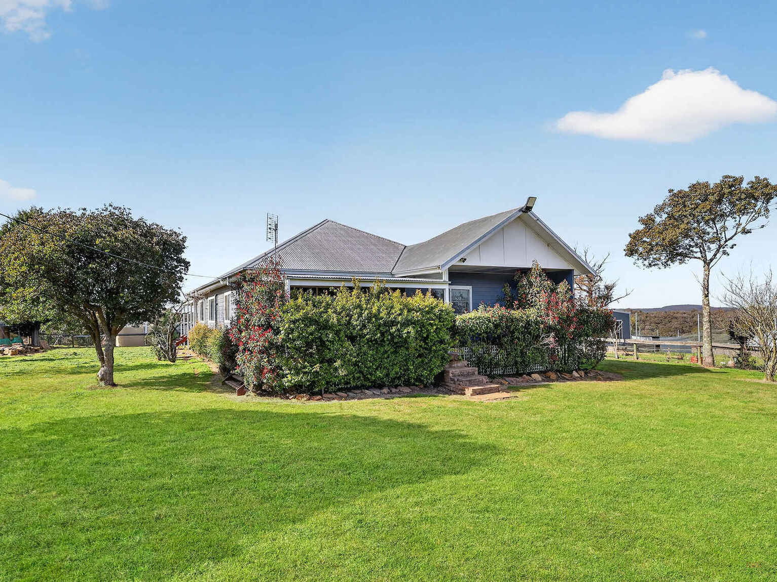 2200 Canyonleigh Road Canyonleigh 2200 Canyonleigh Road Canyonleigh
