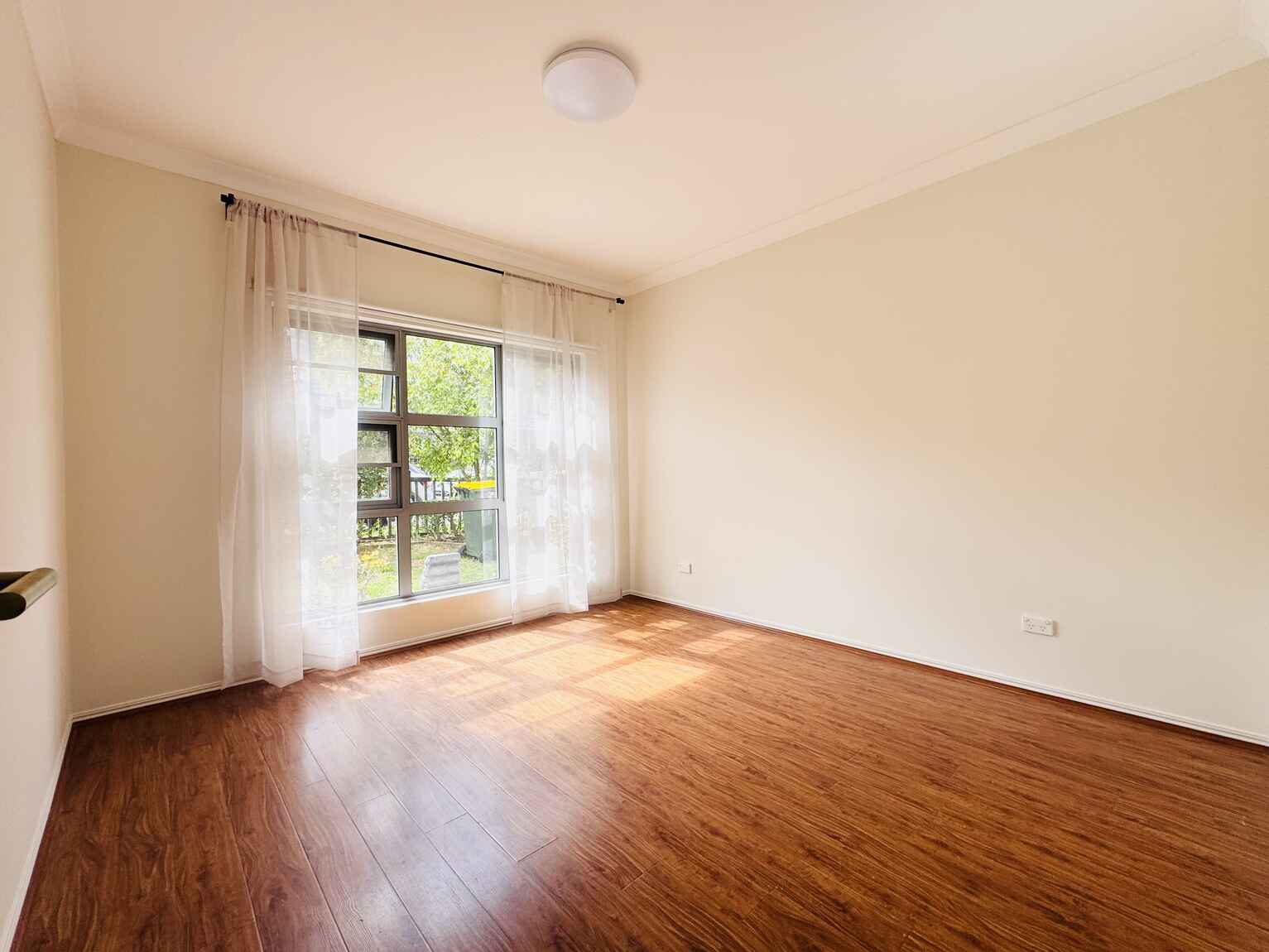 4 Boorea Way Villawood