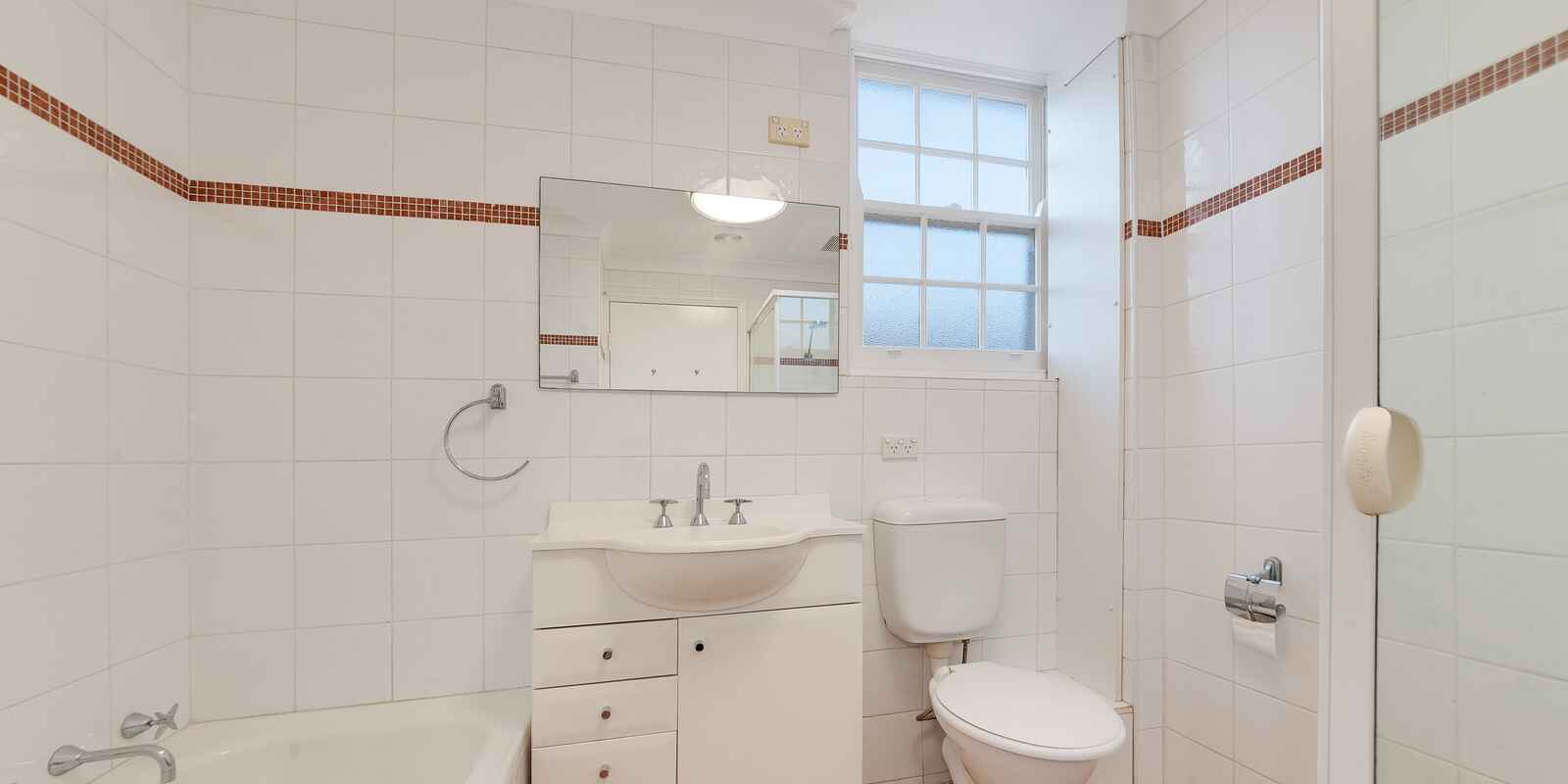 15/271 Sailors Bay Road Northbridge
