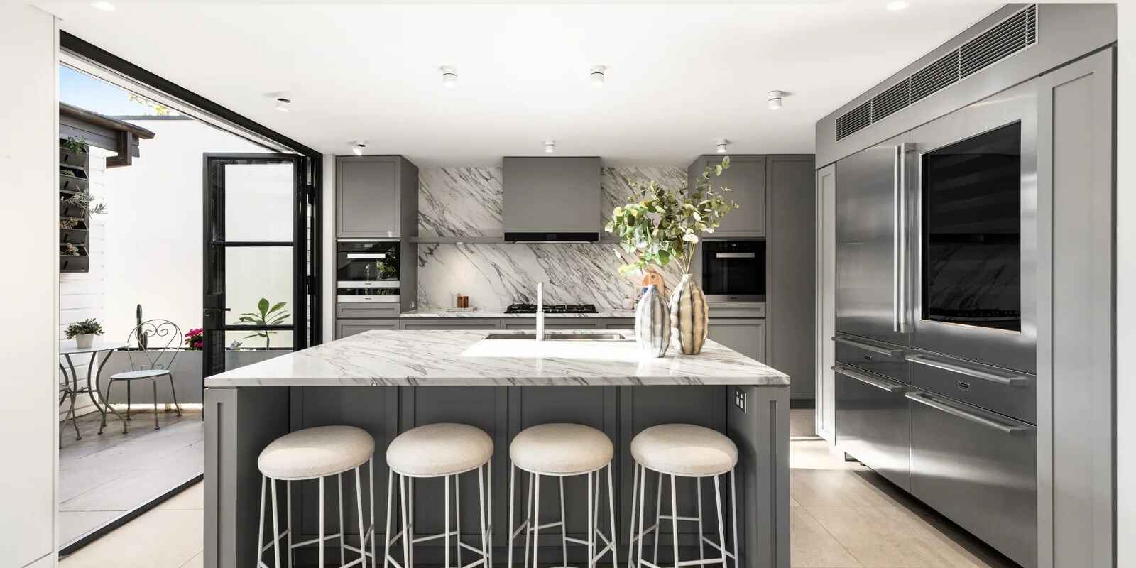 349 Edinburgh Road Castlecrag 349 Edinburgh Road Castlecrag
