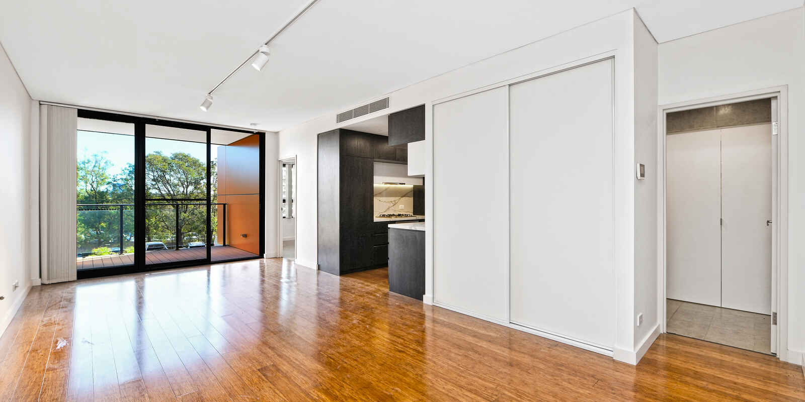 18/21 Bay Drive Meadowbank 18/21 Bay Drive Meadowbank