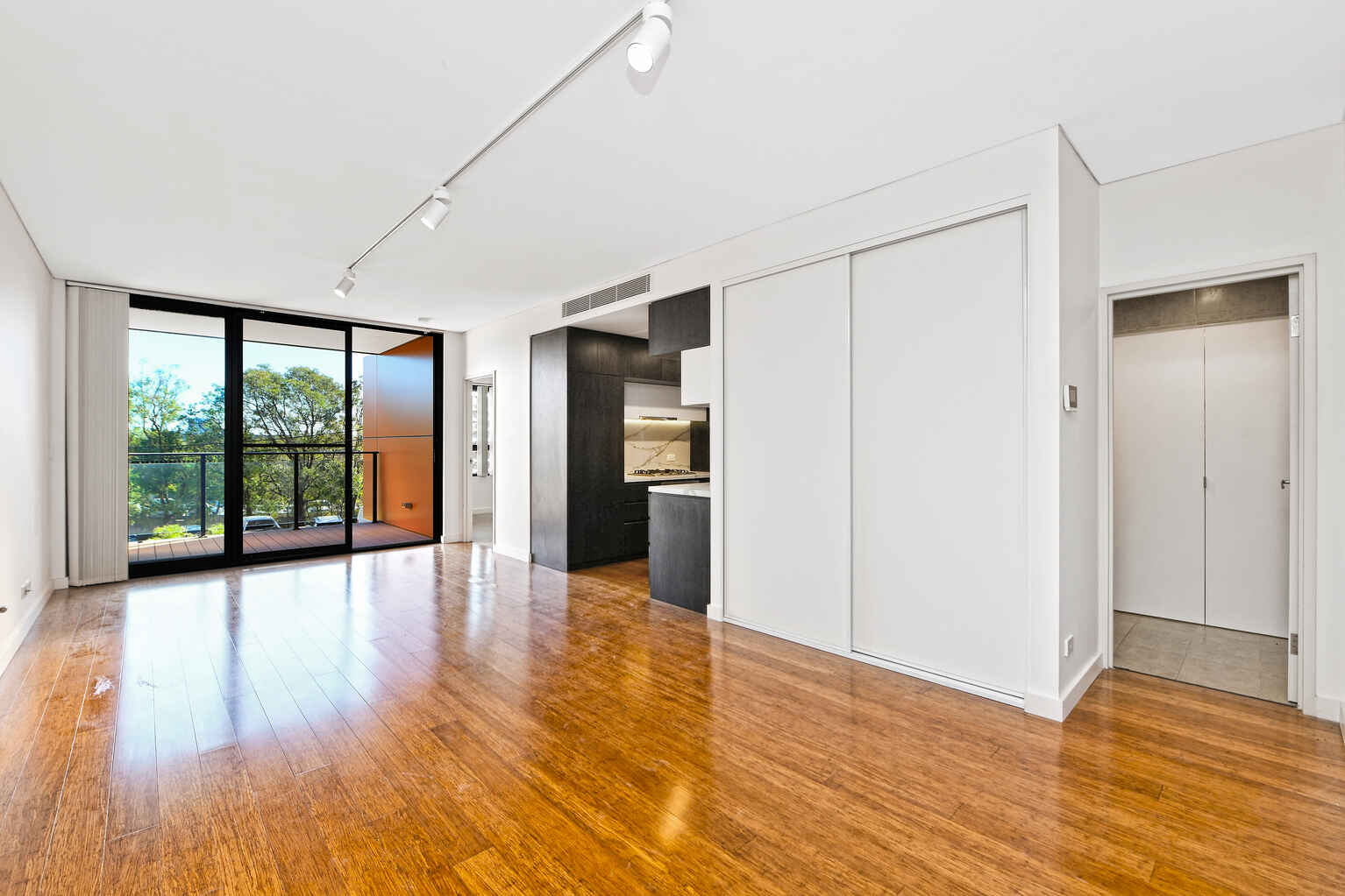 18/21 Bay Drive Meadowbank 18/21 Bay Drive Meadowbank