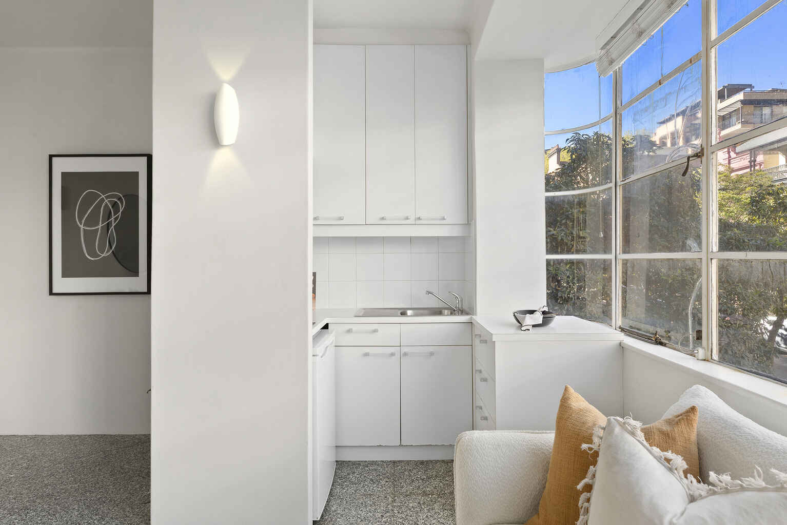 13/10 Challis Avenue Potts Point 13/10 Challis Avenue Potts Point