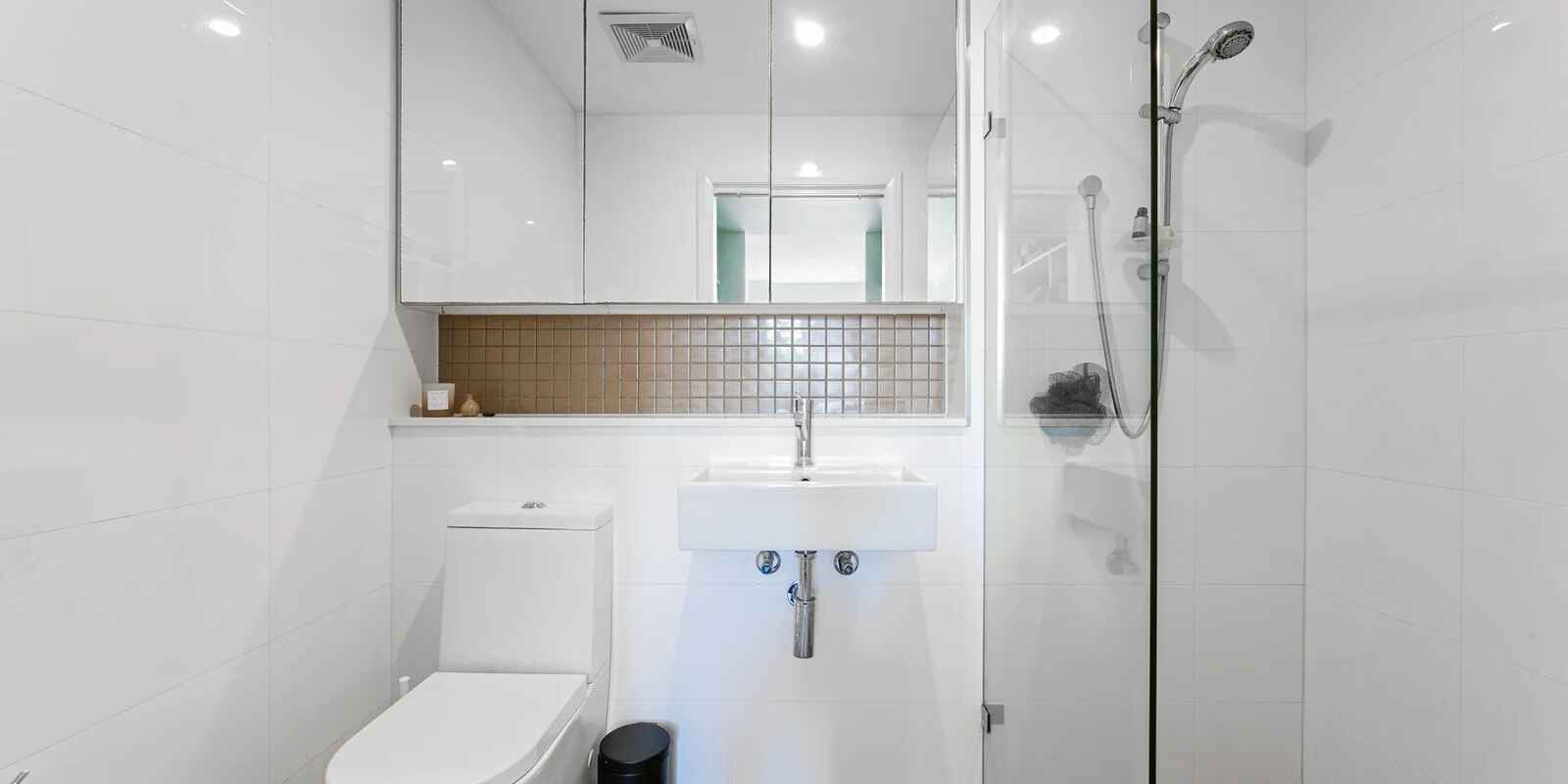 204D/359 Illawarra Road  Marrickville