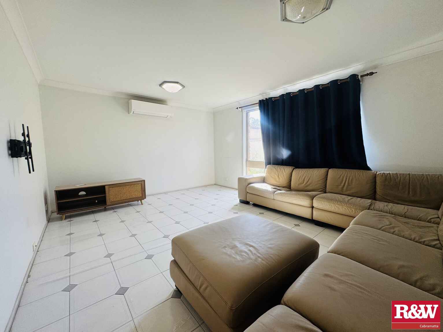 18 Gloucester Street Bonnyrigg Heights
