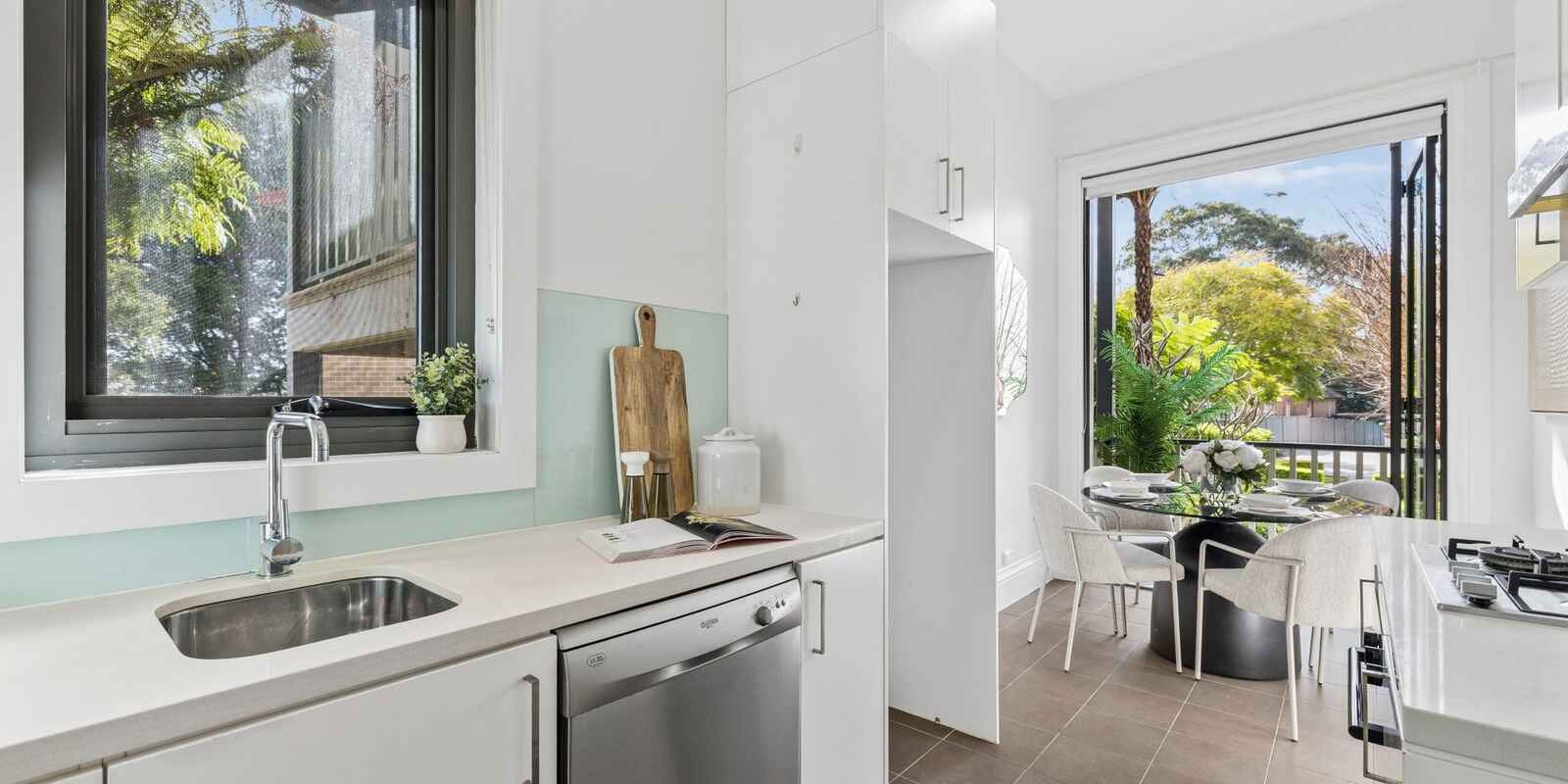 28/12 Leicester Street Marrickville