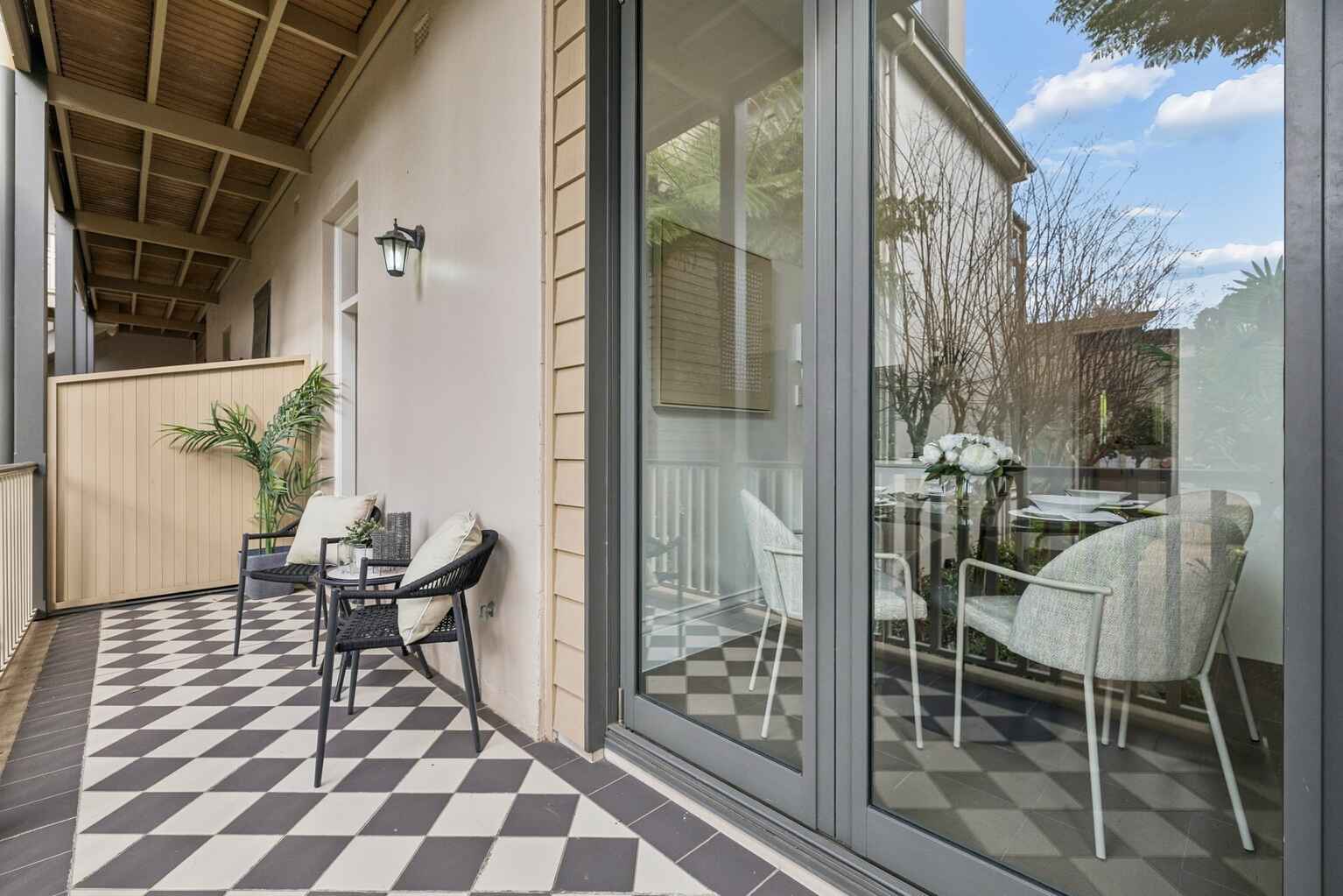 28/12 Leicester Street Marrickville