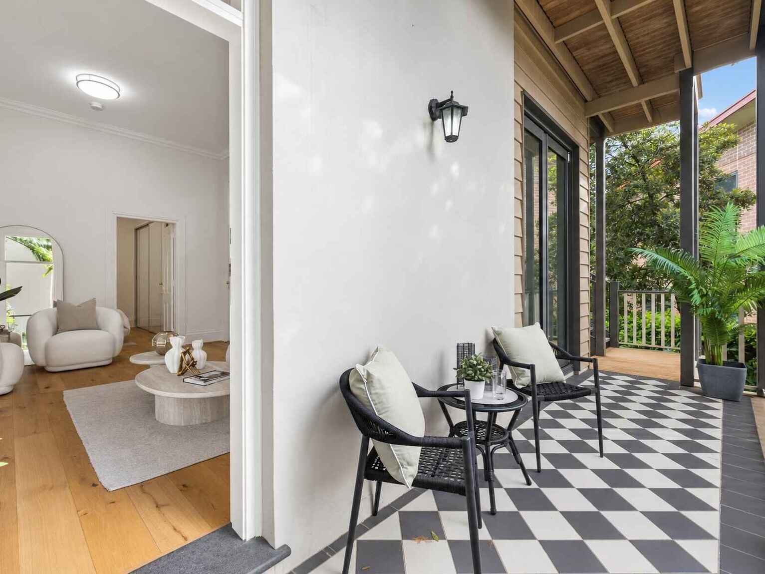 28/12 Leicester Street Marrickville