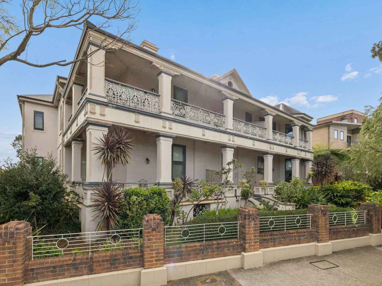 28/12 Leicester Street Marrickville