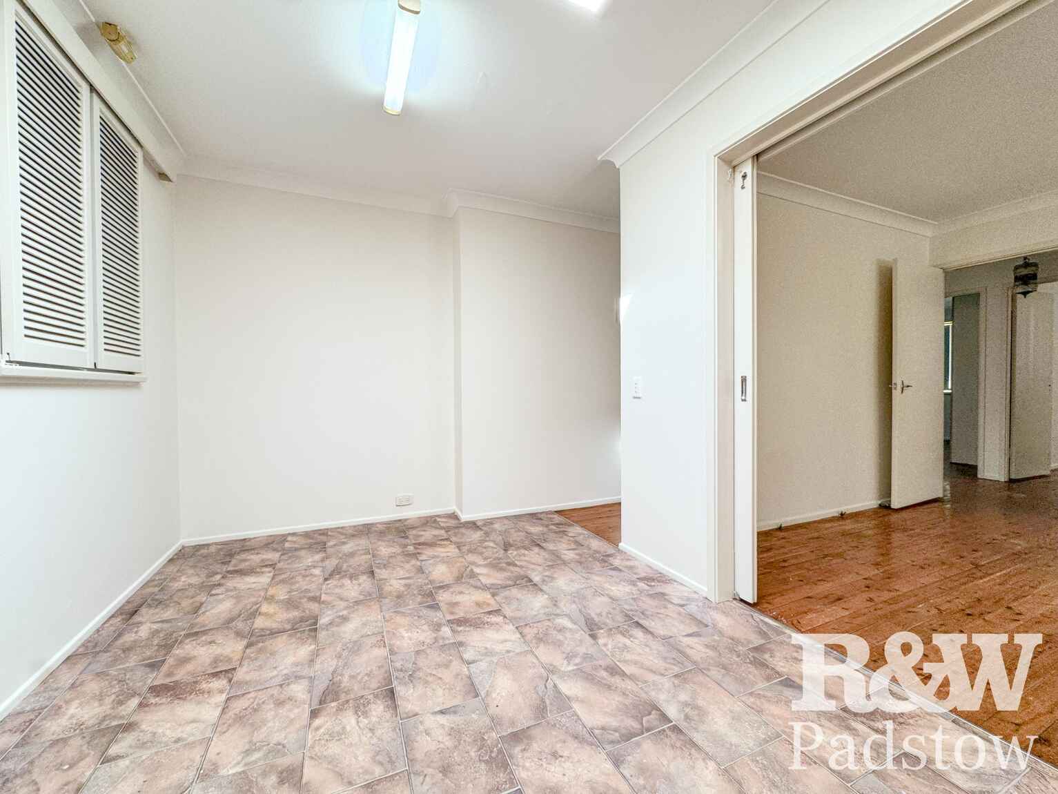 32A Gleeson Avenue Condell Park