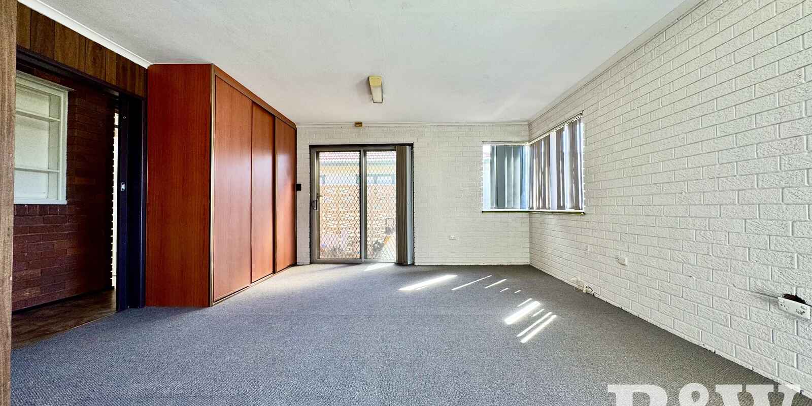 32A Gleeson Avenue Condell Park
