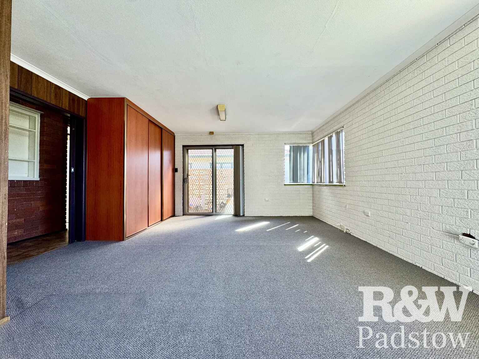 32A Gleeson Avenue Condell Park