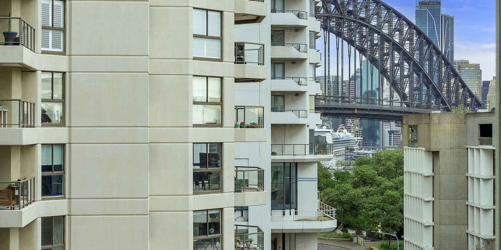 908/8 Glen St Milsons Point 908/8 Glen St Milsons Point