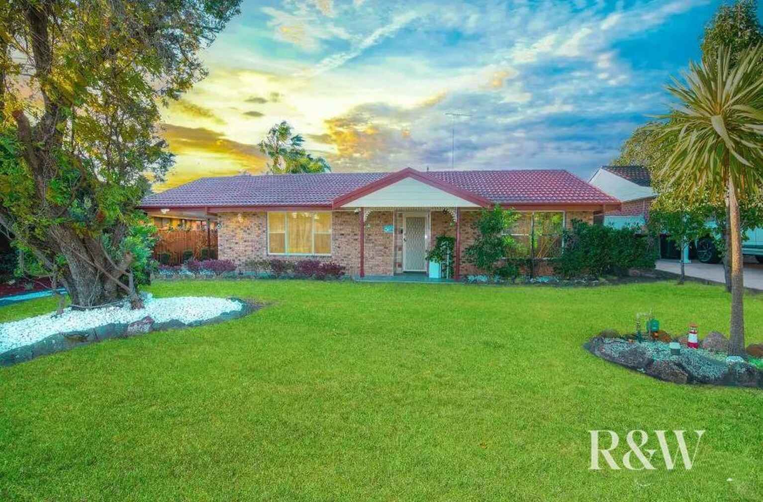 6 Summer Hill Place St Clair