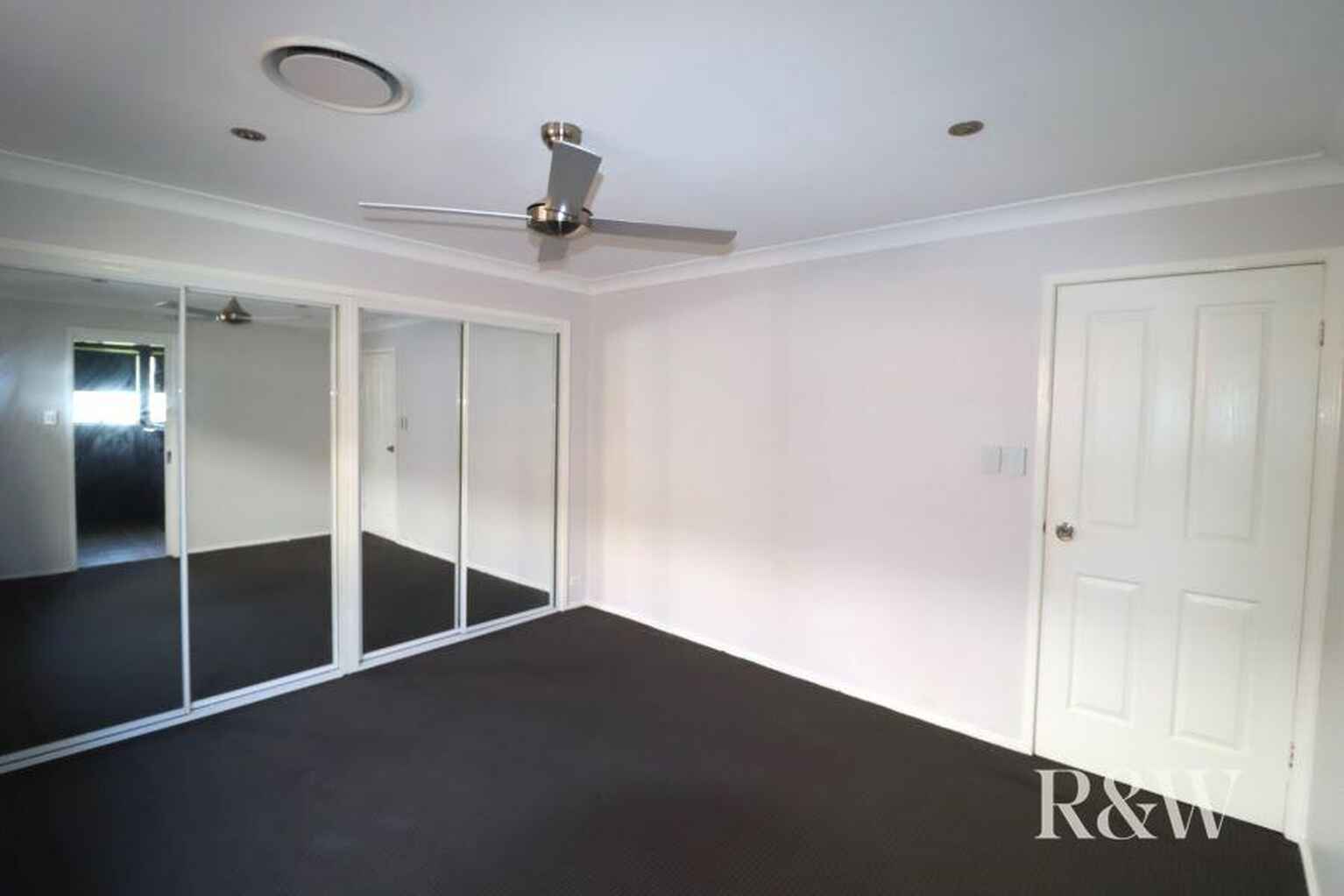 6 Summer Hill Place St Clair