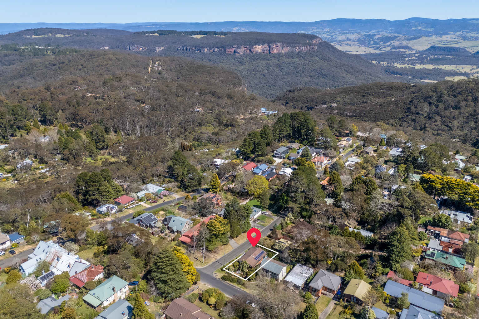 8 Waragil Street Blackheath