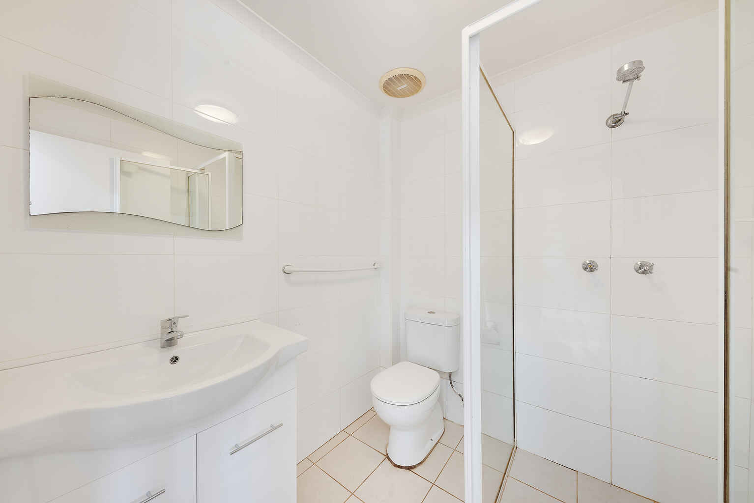 2/267 Mowbray Rd Chatswood
