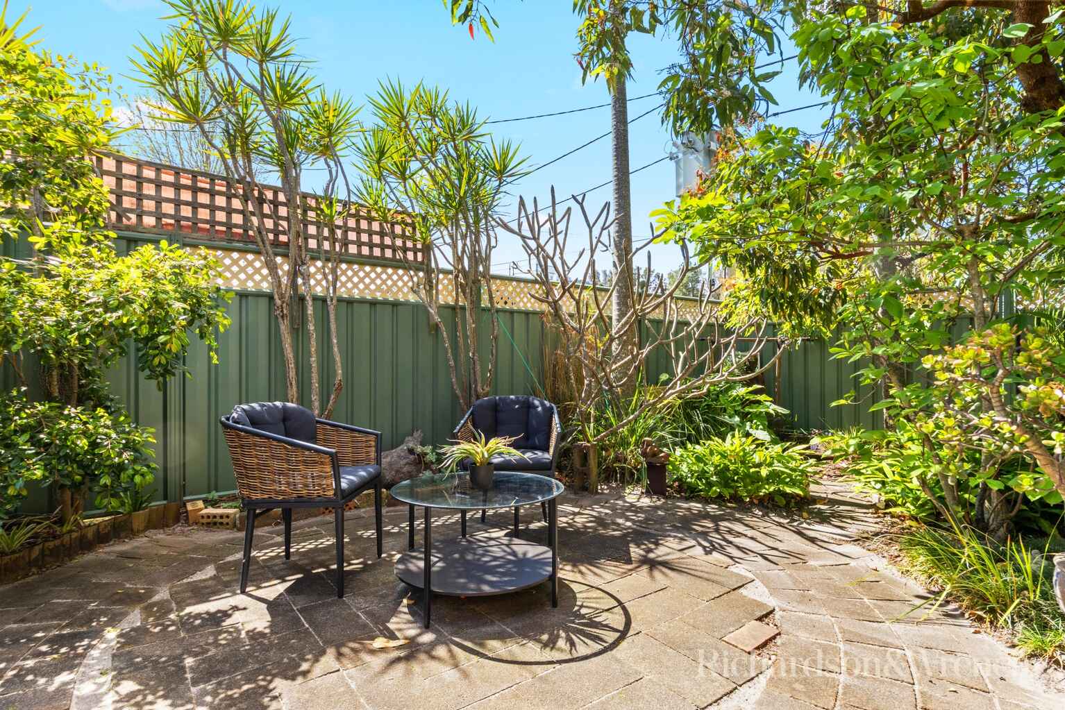 19 MacLeay Avenue Woy Woy 19 MacLeay Avenue Woy Woy