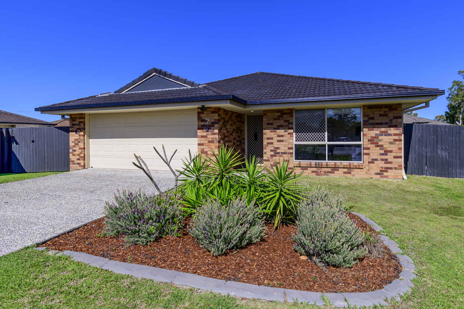 7 Shields Court Morayfield 7 Shields Court Morayfield