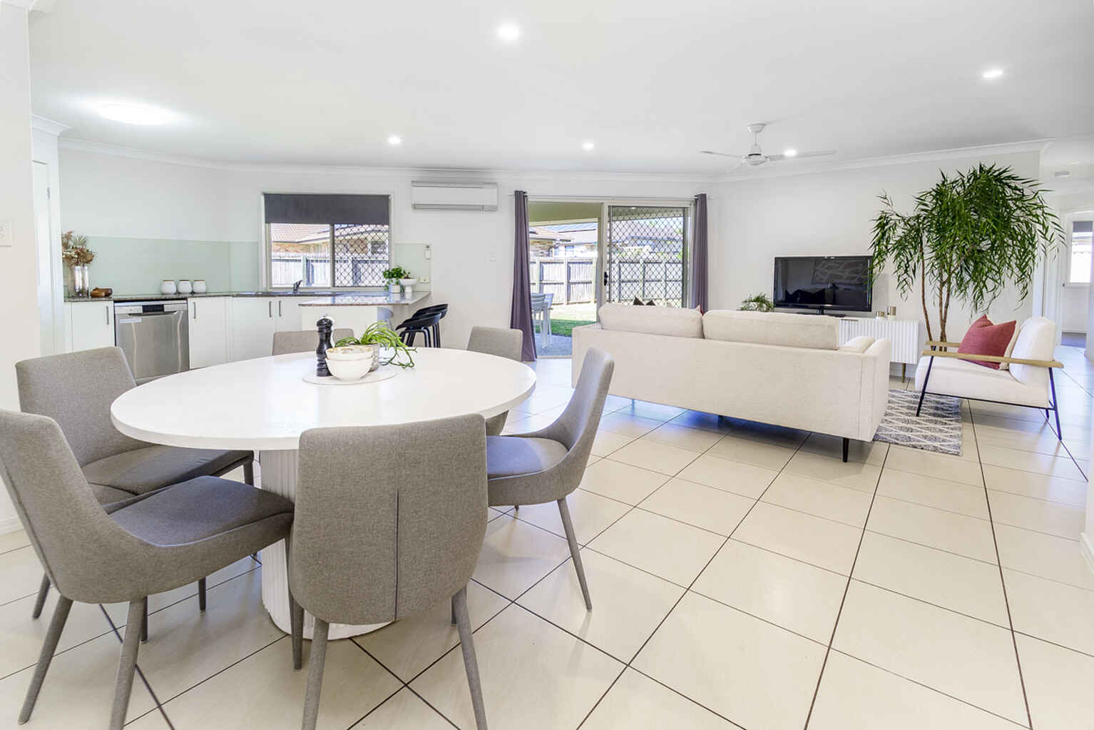 7 Shields Court Morayfield 7 Shields Court Morayfield
