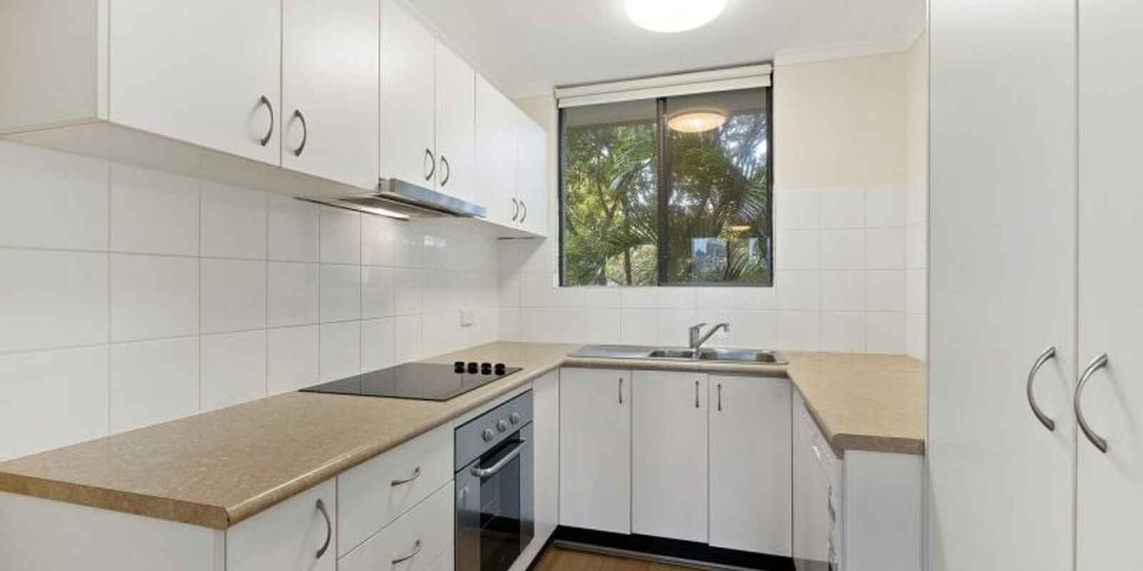 1107/73 Victoria Street Potts Point