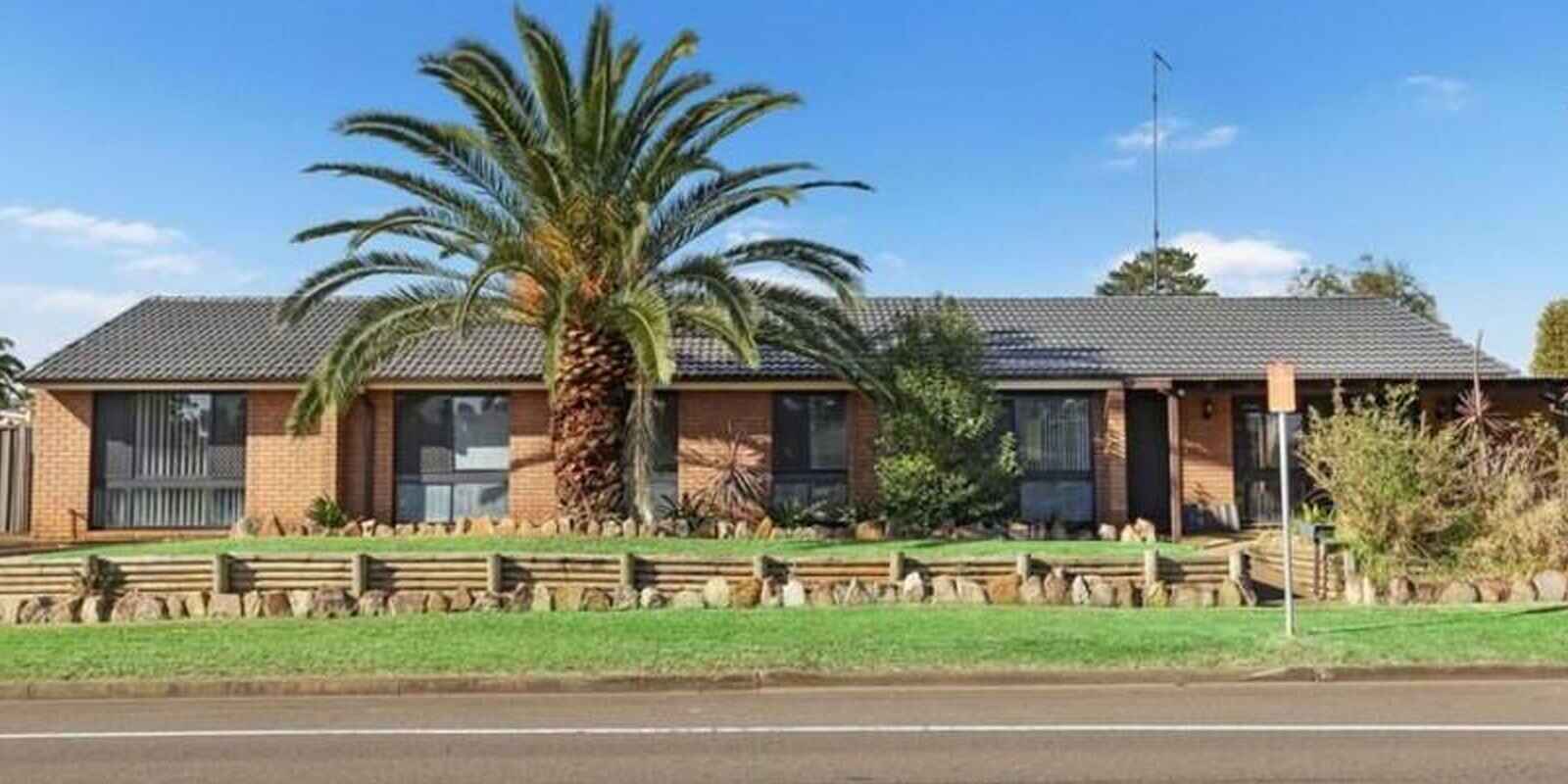 19 St Clair Avenue St Clair
